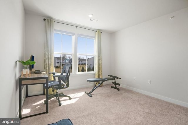 7982 MILLTOWN CIR, Cheltenham, PA 19012
