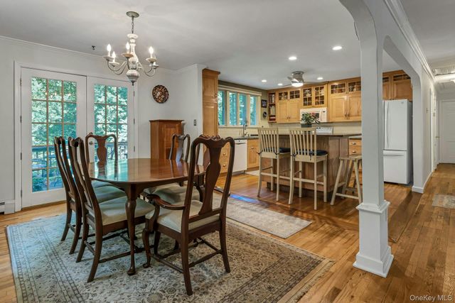 99 Lakeside Drive, Katonah, NY 10536