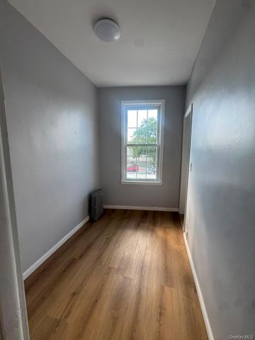 82-31 Woodhaven Boulevard, Woodhaven, NY 11385