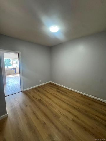 82-31 Woodhaven Boulevard, Woodhaven, NY 11385