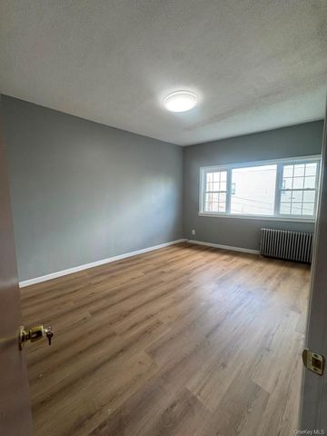 82-31 Woodhaven Boulevard, Woodhaven, NY 11385