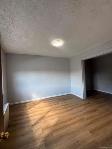 82-31 Woodhaven Boulevard, Woodhaven, NY 11385