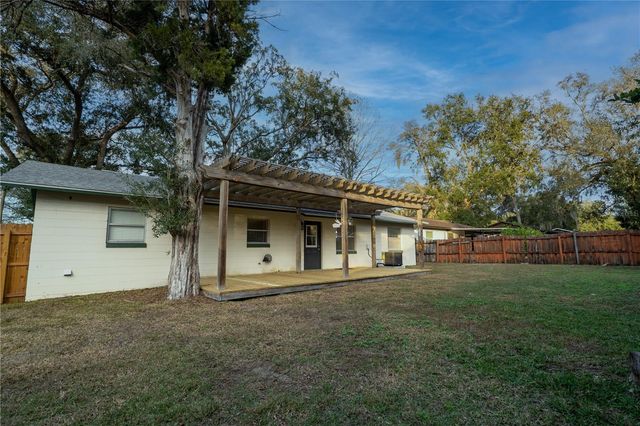 5266 SE 103RD STREET, Belleview, FL 34420