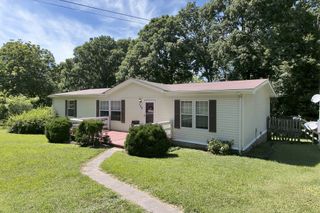 129 Daisy Dr, Dover, TN 37058