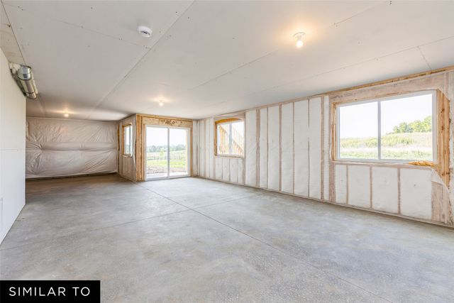 6507 NE Kendall Avenue, Pleasant Hill, IA 50327