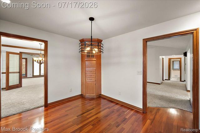 43909 Welland Drive, Clinton Charter Township, MI 48038
