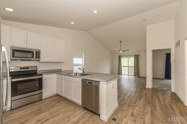 3197 White Pine Drive, Imperial, MO 63052