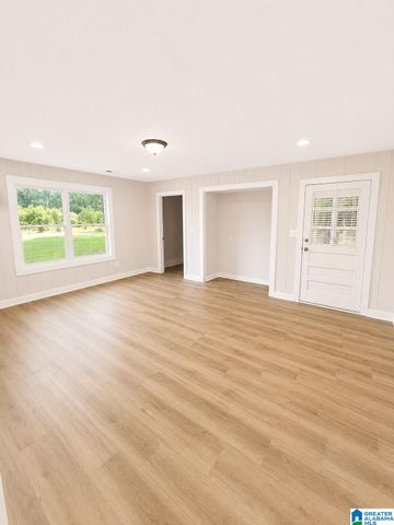 3727 COUNTY ROAD 42 W, Jemison, AL 35085