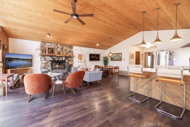 1231 Ridge, Fawnskin, CA 92333
