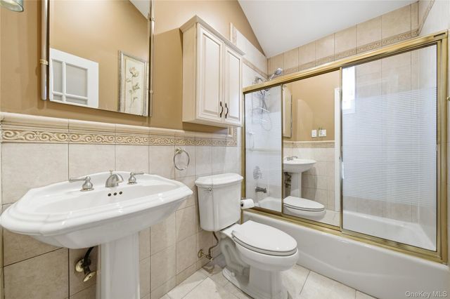 450 Ocean Avenue, Massapequa Park, NY 11762