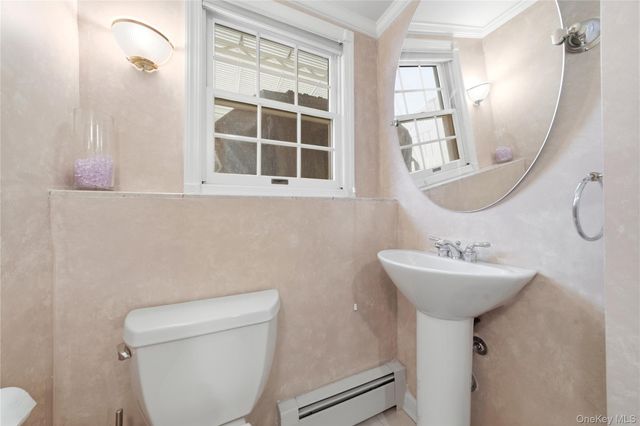 450 Ocean Avenue, Massapequa Park, NY 11762