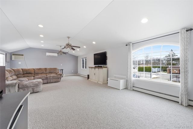 450 Ocean Avenue, Massapequa Park, NY 11762