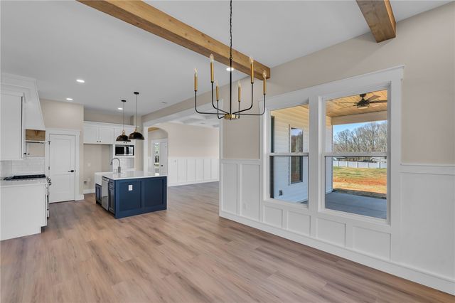 4546 Flat Rock Road, Iva, SC 29655