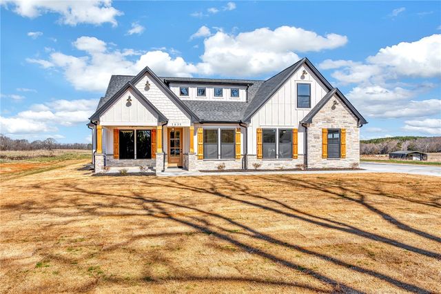 4546 Flat Rock Road, Iva, SC 29655