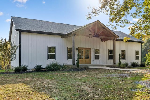 6060 Washer Rd, Lyles, TN 37098