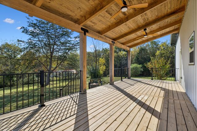 6060 Washer Rd, Lyles, TN 37098
