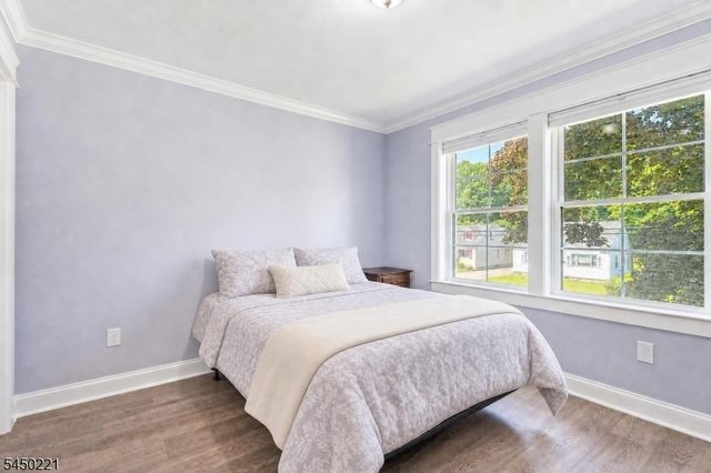 1074 Colfax Ave, Pompton Lakes Boro, NJ 07442