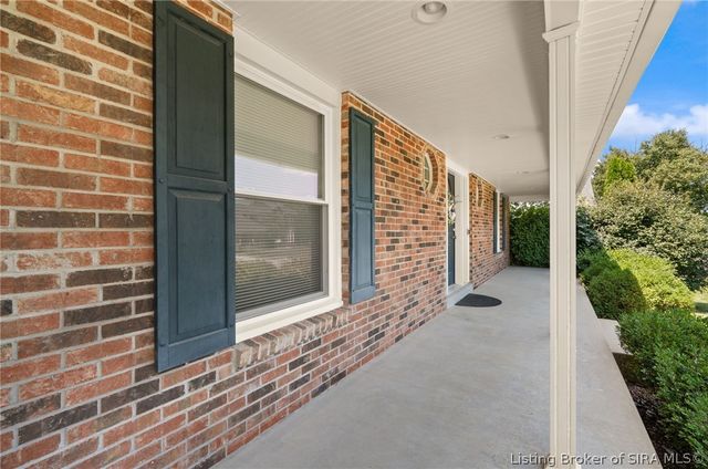 3109 Savannah Drive, Jeffersonville, IN 47130