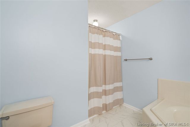 3109 Savannah Drive, Jeffersonville, IN 47130
