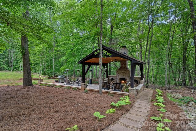 1305 Anniston Place, Wesley Chapel, NC 28079