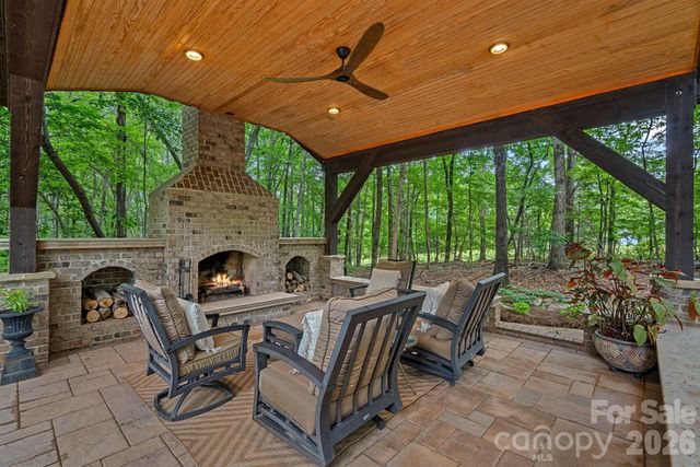 1305 Anniston Place, Wesley Chapel, NC 28079