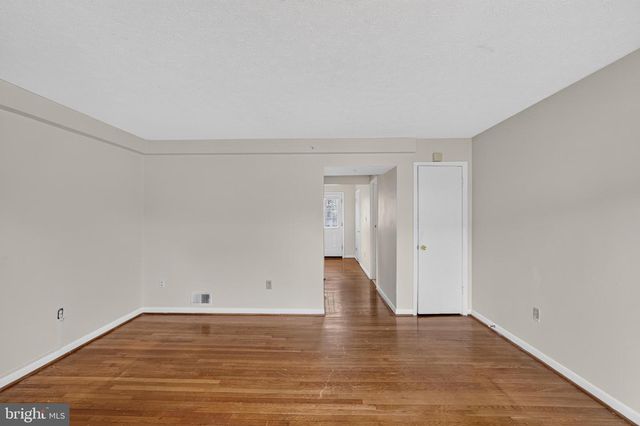 2931 SUNSET LN, Suitland, MD 20746