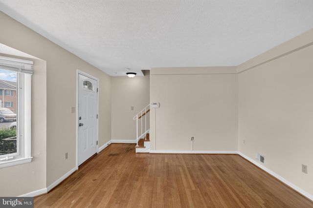 2931 SUNSET LN, Suitland, MD 20746