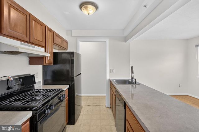 2931 SUNSET LN, Suitland, MD 20746
