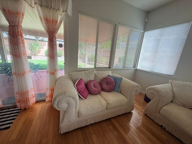 1152 Penrod Way, Folsom, CA 95630