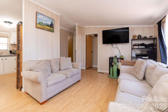 143 Hubert Mccall Drive, Balsam Grove, NC 28708