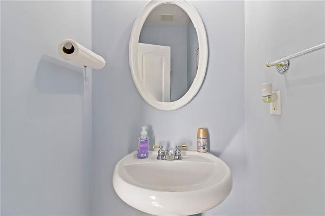 2387 Shady Maple Trail, Loganville, GA 30052