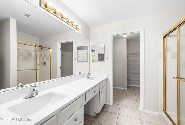 13810 SUTTON PARK Drive N, 221, Jacksonville, FL 32224