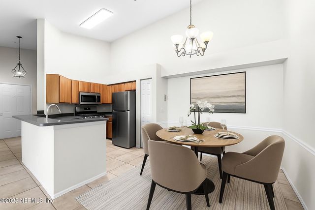 13810 SUTTON PARK Drive N, 221, Jacksonville, FL 32224