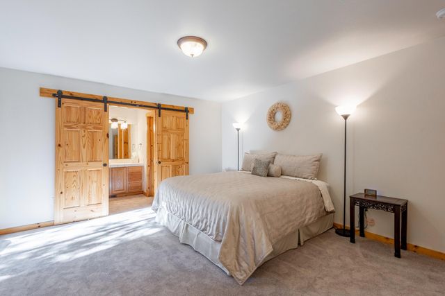 55595 Wagon Master Way, Bend, OR 97707