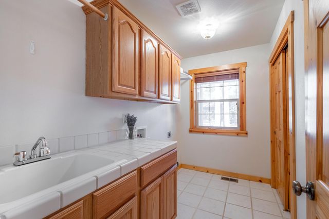 55595 Wagon Master Way, Bend, OR 97707