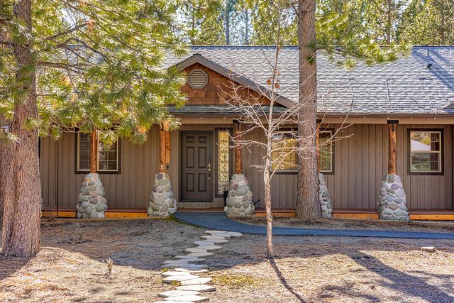 55595 Wagon Master Way, Bend, OR 97707