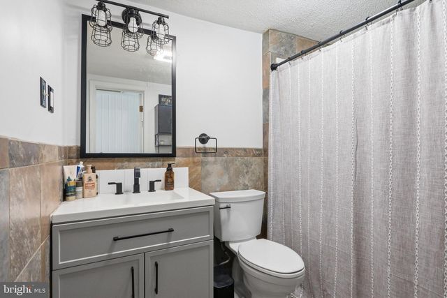 1450 ANDERSON ST, Front Royal, VA 22630