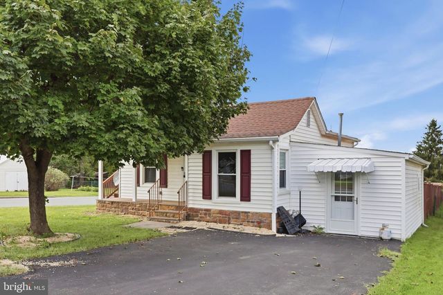 1450 ANDERSON ST, Front Royal, VA 22630
