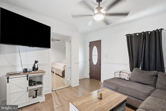 1450 ANDERSON ST, Front Royal, VA 22630