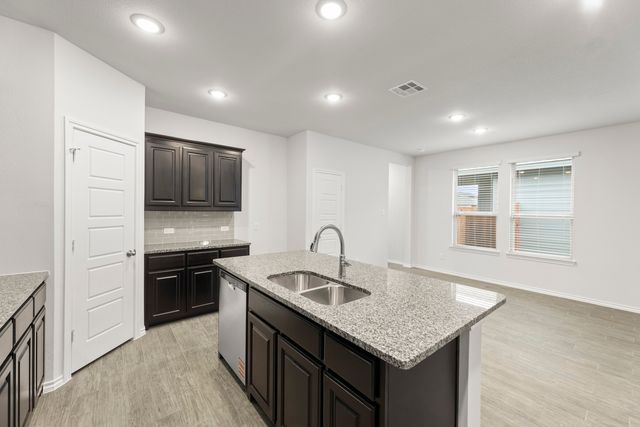 1708 Potomac Lane, Blue Ridge, TX 75424