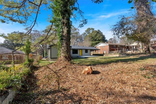 2142 Cloverdale Drive SE, Atlanta, GA 30316