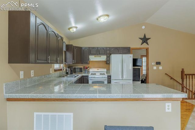 37 Silbani Lane, Florissant, CO 80816