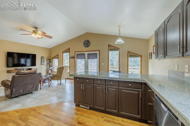 37 Silbani Lane, Florissant, CO 80816