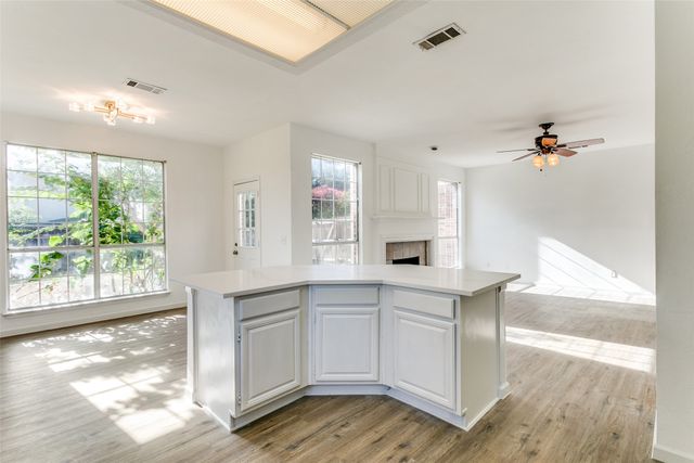 1925 Sunrise Trail, Lewisville, TX 75067