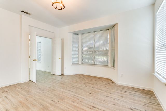 1925 Sunrise Trail, Lewisville, TX 75067