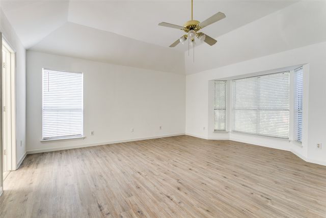 1925 Sunrise Trail, Lewisville, TX 75067