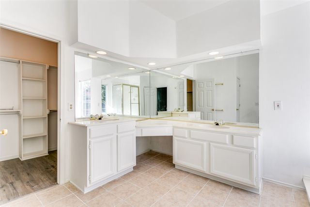 1925 Sunrise Trail, Lewisville, TX 75067