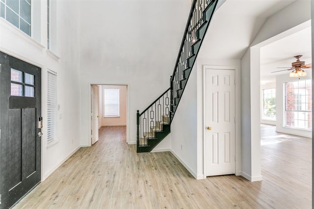 1925 Sunrise Trail, Lewisville, TX 75067