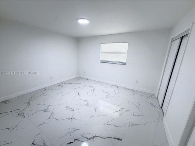 133 SE 2nd Ave 2, Hallandale Beach, FL 33009