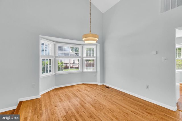 6458 WOODMERE PL, Centreville, VA 20120